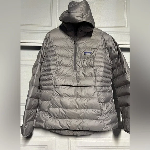 Patagonia Silver Half-Zip Puffer Jacket - Picture 6 of 11